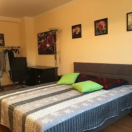 Apartment Veronika 2 *